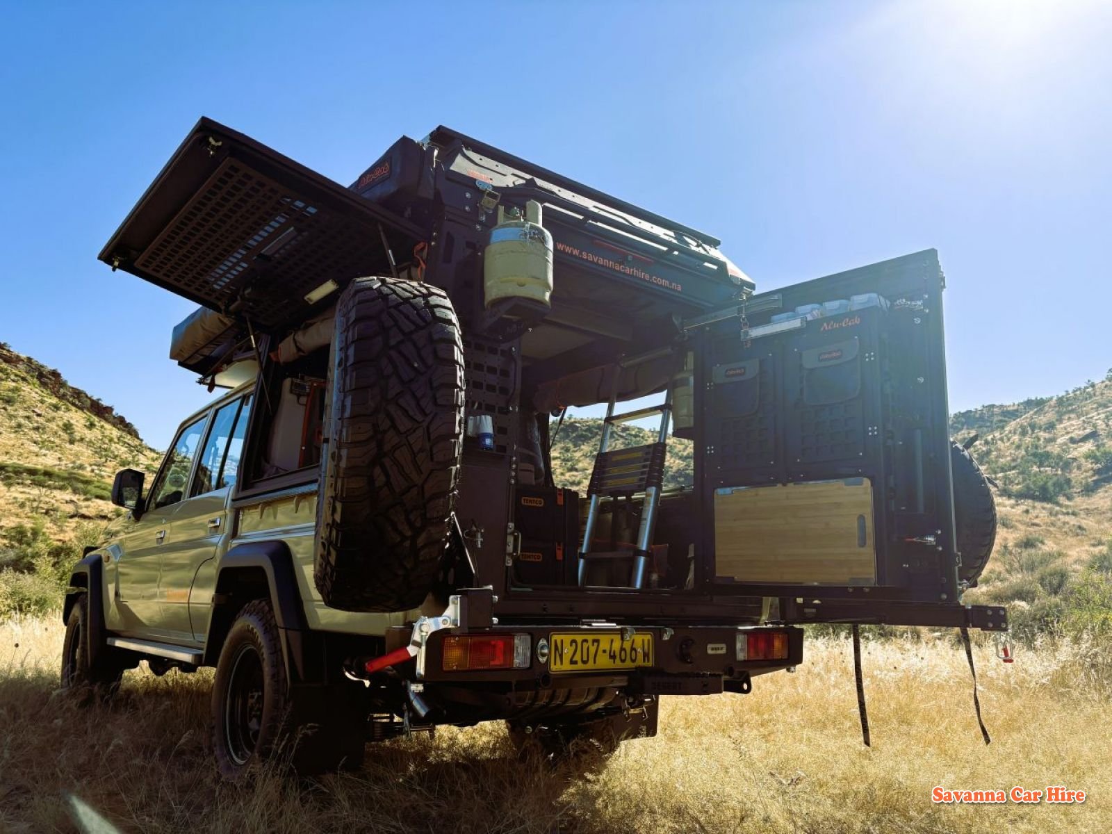Toyota Land Cruiser Camper 2.8 4x4 (Can be Brown or White) - photo 14
