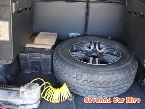 Toyota Fortuner - photo 9